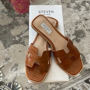 NEW! Steve Madden Hadyn Cognac Multi Sandals